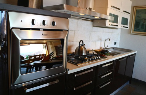 Maccagno Apartment | Finca Cascina Borchina SOLE country estate, relaxation, dream lake view, nature, organic
