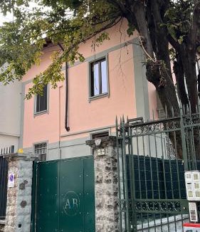 Fiera Apartment | FIERA Milano-City LIFE FREE PARKING Villa Anglia' s Bridge
