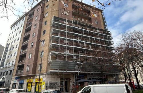 Milan Apartment | Fiore Milanese - San Siro, Fiera & City Life - RINNOVAMENTO FACCIATA PALAZZO IN CORSO