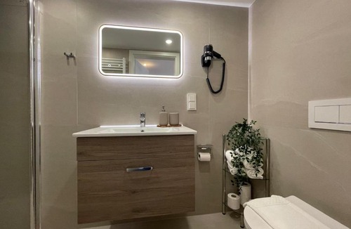Ramstein-Miesenbach Apartment | Five Studios - Premium Rooms with King Size Bed, Kitchen, AC, close to Ramstein Air Base