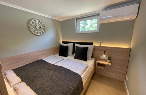 Ramstein-Miesenbach Apartment | Five Studios - Premium Rooms with King Size Bed, Kitchen, AC, close to Ramstein Air Base