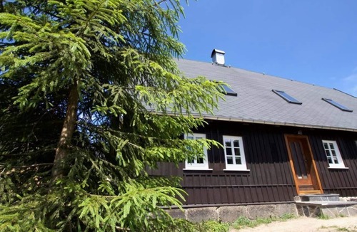 Klingenthal Apartment | Flat "Scheibenberg" with mountain view