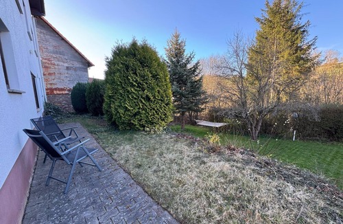 Gemunden Apartment | Forest magic - modern time out in the countryside