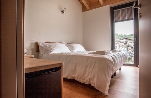 Villa di Tirano Bed & Breakfast | Foresteria Stazzona
