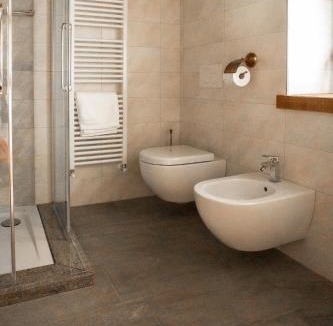Villa di Tirano House | foresteria stazzona