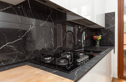 Navigli Apartment | FREE Parking - 5 Star - Sauna Luxury Apartment