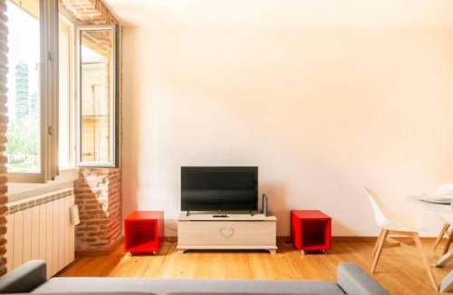 Centro Direzionale Apartment | Free Wi-Fi - A/C - Vertical Tower - Garibaldi