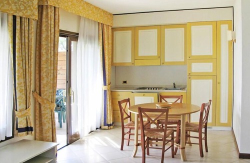 Monte Apartment | Front Lake Resort Le Corti del Lago, Padenghe