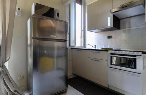 Segnano Apartment | Fulvio Testis, Modern 1 Br Apartment With Balcony By Halldis