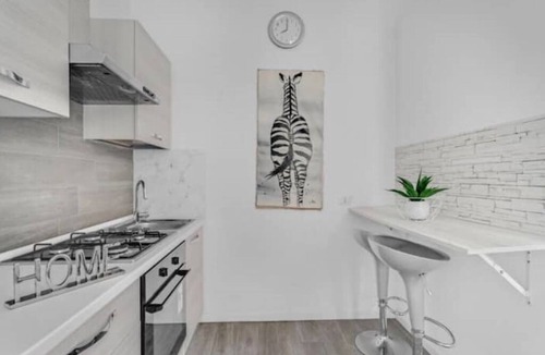 Villa San Giovanni Apartment | Galen G Milan