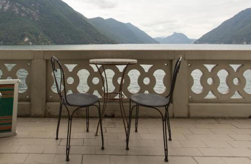 San Mamete Apartment | Galleria Albogasio Apartment 14539