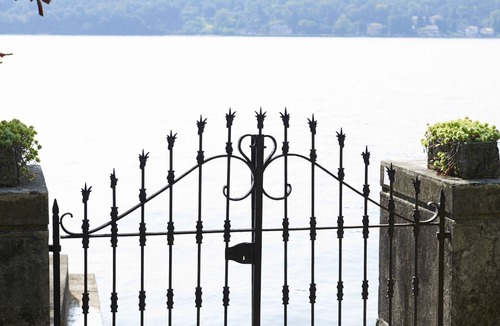 Salo Villa | Garda lake Salò Luxury apartment old romantic family Villa, terrace garden