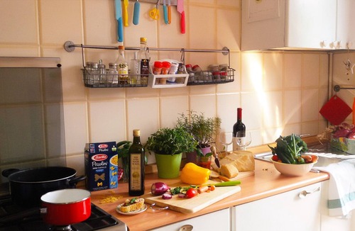 Desenzano del Garda City Centre Apartment | GARDAFLAT =^..^= YOUR HOME BY THE LAKE =^..^= Sunny and bright