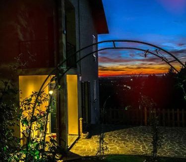 Broni Bed & Breakfast | Garden Hill BnB