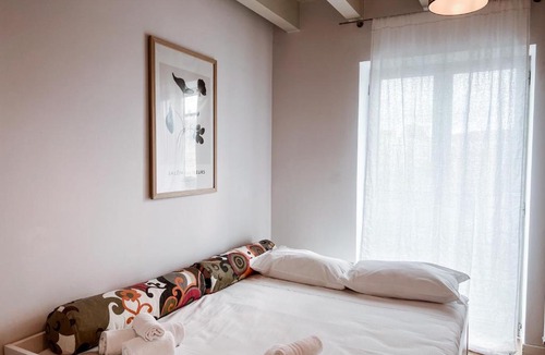 Chinatown Apartment | Garden Penthouse - Large & Trendy Flat, Milano