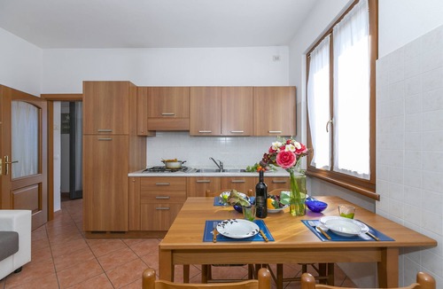 Santa Maria - Rezzonico Apartment | Garibaldi Lake View 3, San Siro, Italy