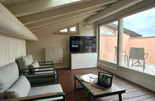 Iseo Apartment | Germano Reale
