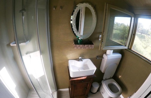 Albairate House | Glamping Casetta sul lago 2