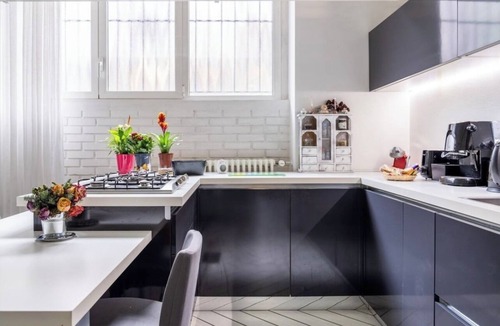 Portello Apartment | Glass three-room loft apartment with WiFi & Netflix