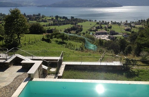 San Gregorio Apartment | Gravedona lake Como amazing apartment sleep 4 pool lake view wifi pets welcome