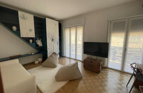 Erba Apartment | Grazioso appartamento vicino al Lago di Como