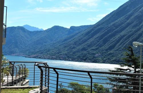 Argegno Apartment | Green & Lake Home