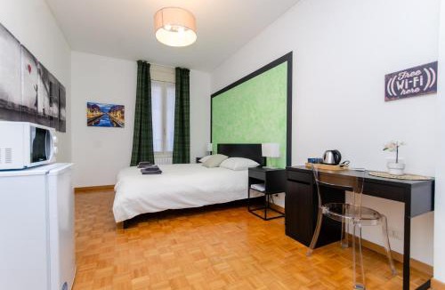 Varesine House | Green Room