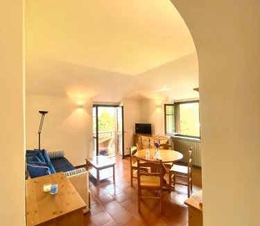 Maggio Apartment | Green valley balcony