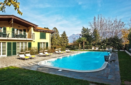 Cadenabbia Apartment | Griante residence apartment no 8 with pool and spa by Italian Apartments