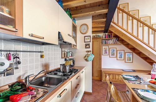 Toscolano Maderno Apartment | Grotten Loft with lake view & pool, Toscolano Maderno, Italy