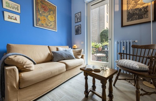 Guastalla Apartment | Guastalla lovely studio with romantic terrace