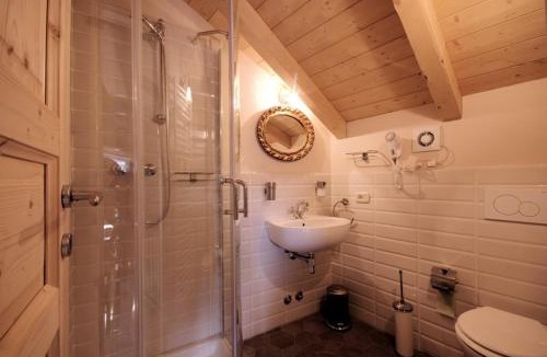 Gravedona House | Guest House Al Castello