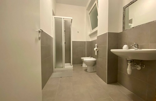 Centro Direzionale House | Guest House Pirelli