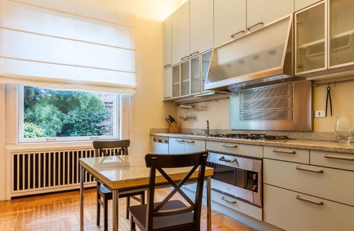 Tre Torri Apartment | Guesthero Villa Milano - Buonarroti M1