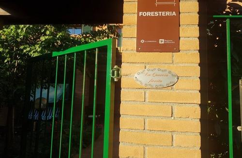 Trivolzio House | Guesthouse "La Quercia Fiorita " accommodation bright villa