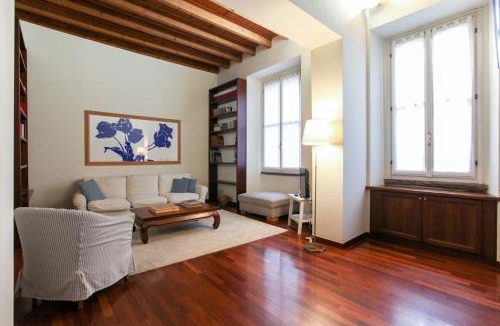 Magenta Apartment | HACCA Collection - Corso Magenta, unique and charming 2BR apartment