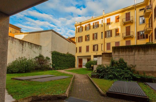 Busto Arsizio Apartment | HAPPY HOUSE [7 minutes from MXP and 30 minutes from Milan]