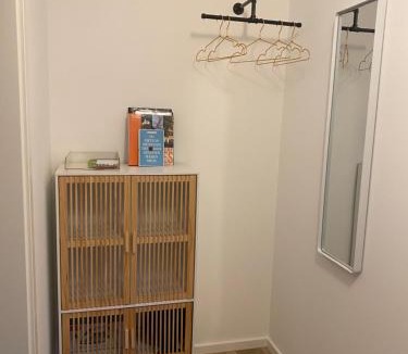 Munchen District Apartment | Helle Souterrainwohnung mit Komfort