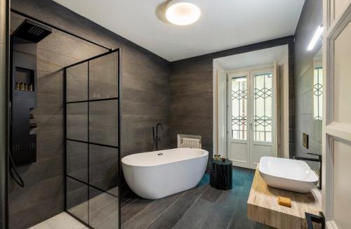 Porta Garibaldi House | Heritage Four Suites