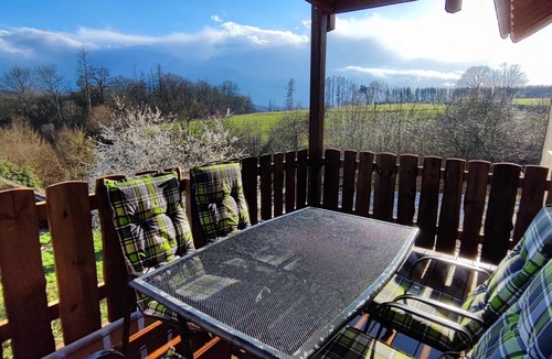 Altenkirchen Apartment | Heuboden - Ferienwohnungen Lindenhof