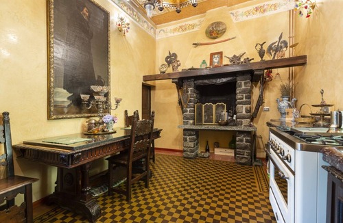 Dizzasco Villa | Historic villa on Lake Como (Villa Gina)