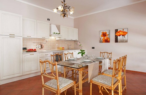 Santigaro Apartment | Holiday apartment San Felice del Benaco for 1 - 5 persons with 1 bedroom - Holiday apartment