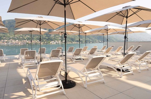 San Felice del Benaco Apartment | Holiday apartment with air conditioning, internet and balcony with lake view