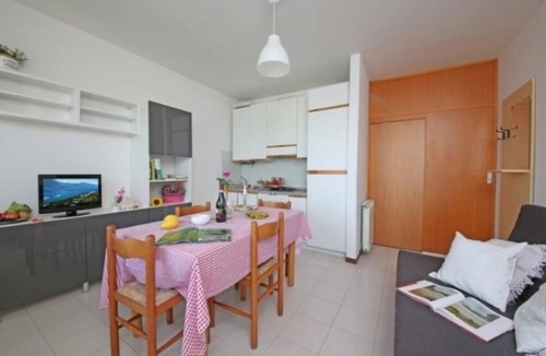 Villaggio Sanghen Apartment | Holiday apartment Manerba del Garda for 1 - 4 persons with 1 bedroom - Holiday apartment