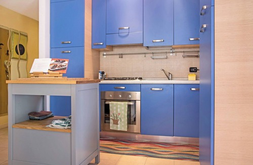 Laveno Apartment | Holiday Apartment "A due passi dal lago" with Wi-Fi & Terrace