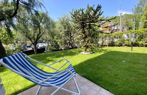 Colombare Apartment | Holiday apartment 200 m to the beach