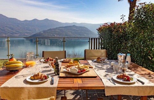Parzanica Apartment | Holiday apartment Parzanica for 2 - 5 persons with 2 bedrooms - Holiday apartment in one or multi-fa