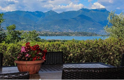 Manerba del Garda Apartment | Holiday apartment Solarolo for 1 - 6 persons with 2 bedrooms - Twin house