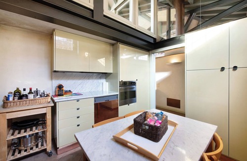 Iseo Apartment | Holiday Apartment "Viasambuco" with Private Terrace & Wi-Fi