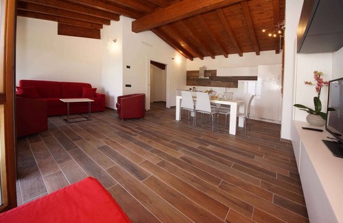 Tignale Apartment | Holiday apartment with view onto Lake Garda